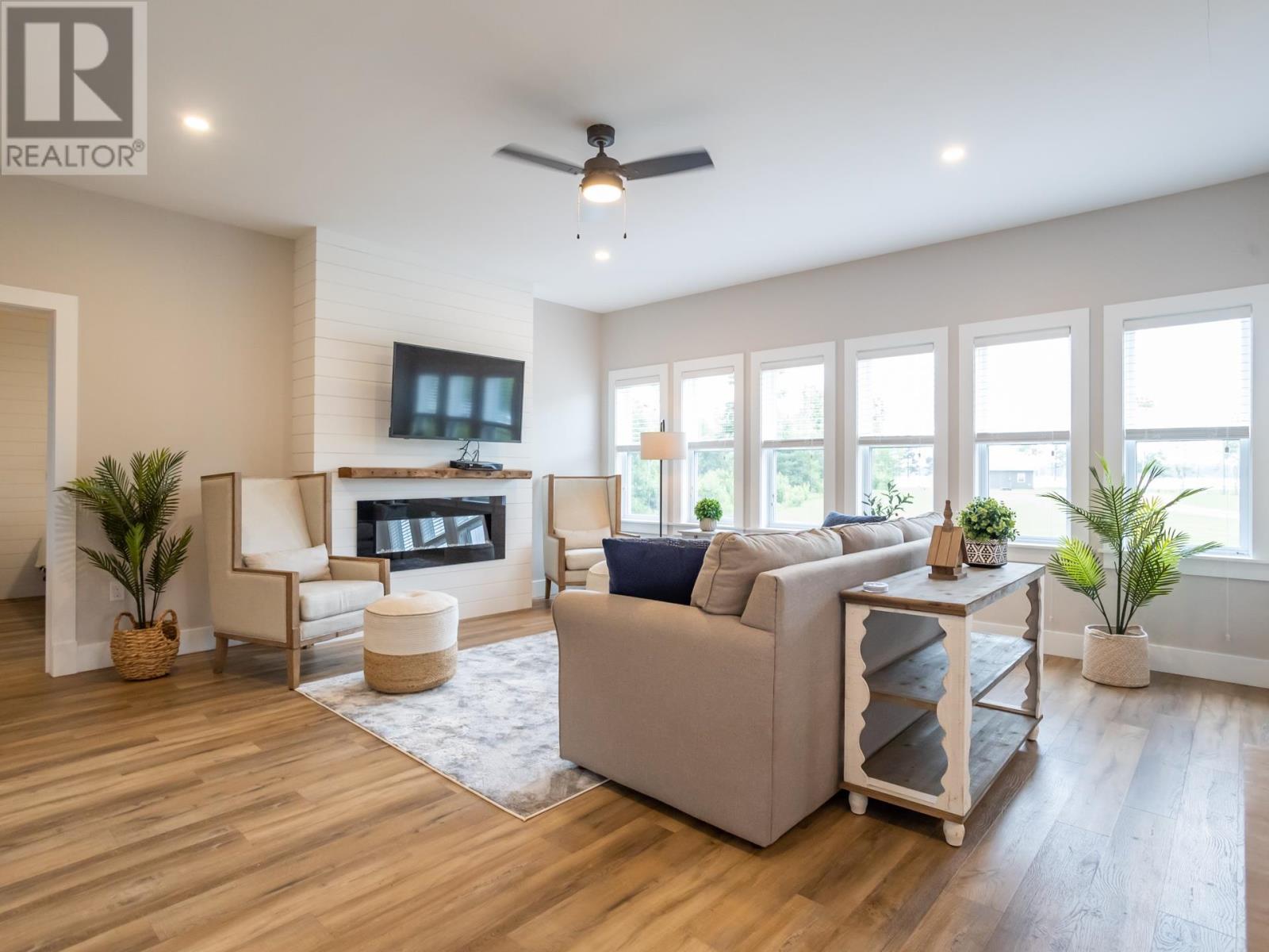 For sale 101 Albion Crescent, Albion, Prince Edward Island C0A1R0