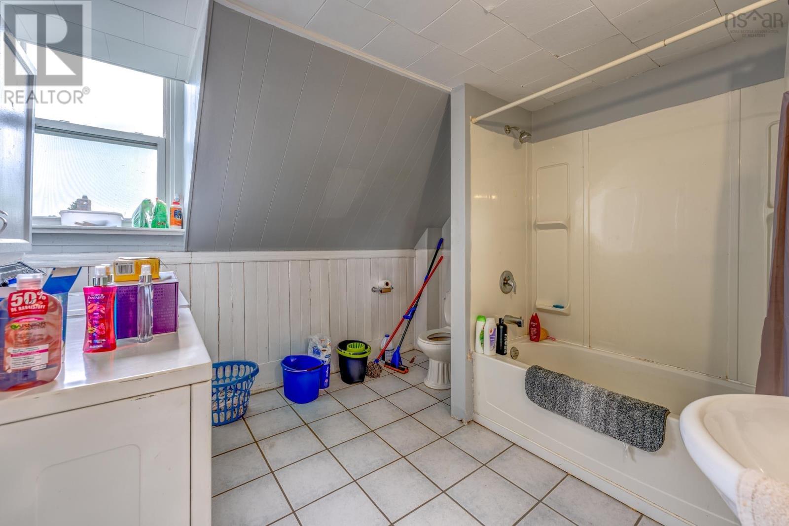 For sale 8219 Highway 101, Barton, Nova Scotia B0W1H0 202312718