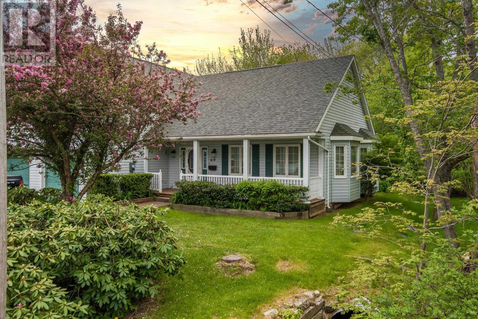 619 Herring Cove Road, Halifax, Nova Scotia B3R1X7 REALTOR.ca