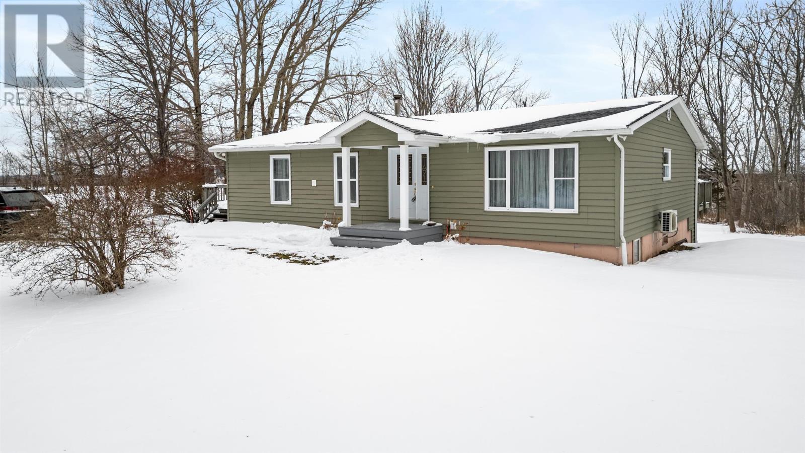 For sale 5559 Little Harbour Road, Kings Head, Nova Scotia B2H5C4