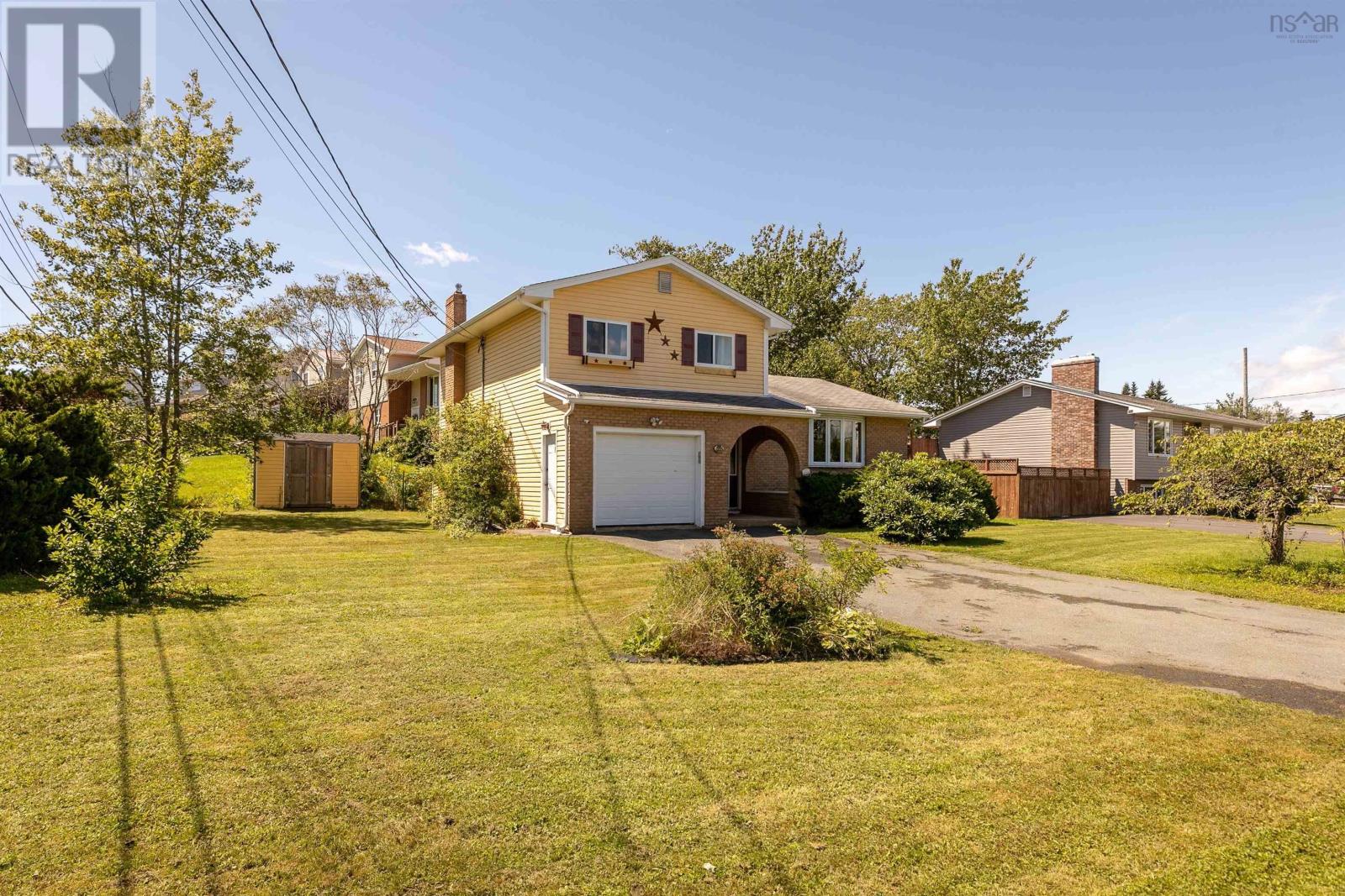 For sale 33 Spence Drive, Dartmouth, Nova Scotia B2V1X5 202317068