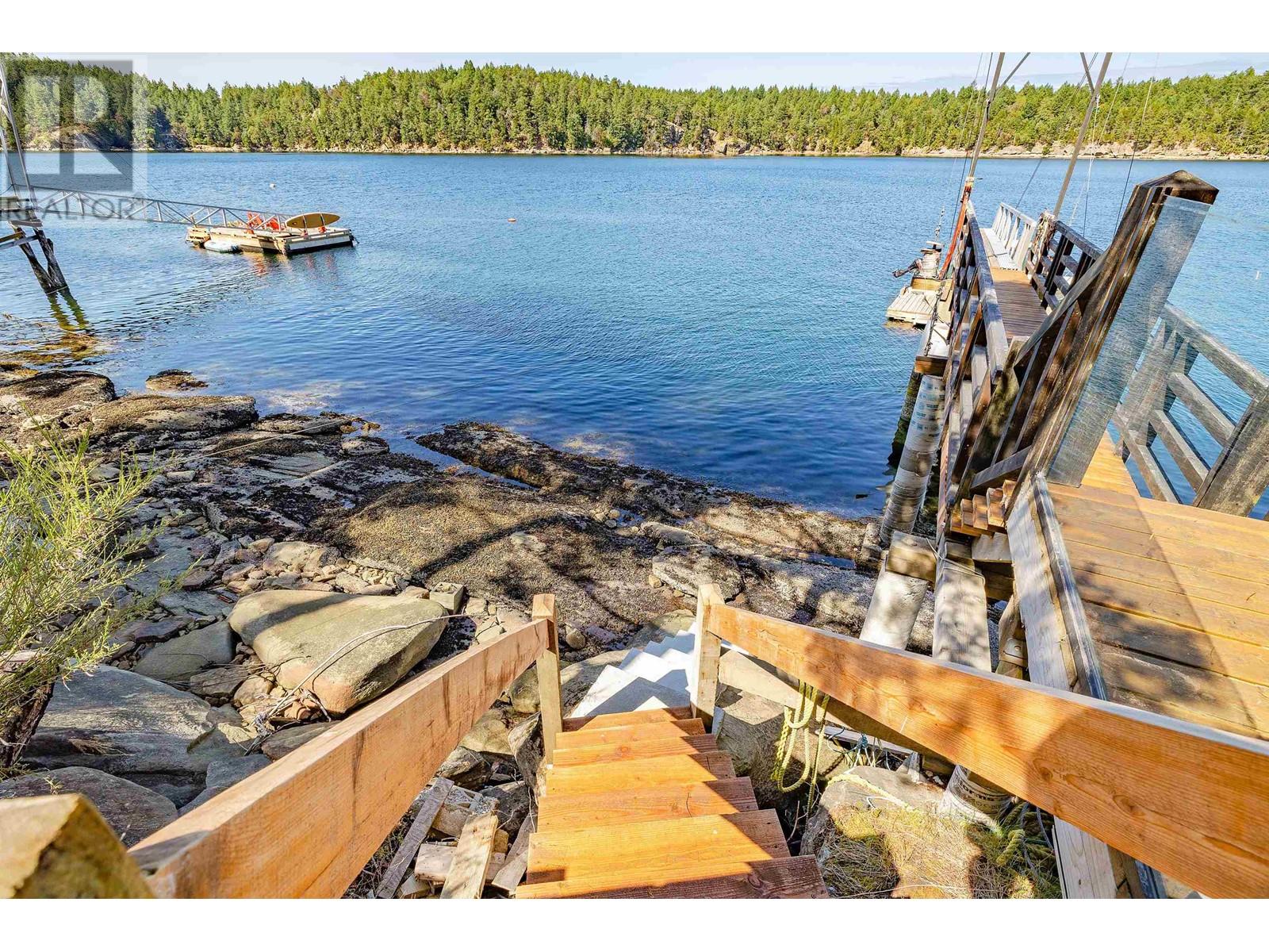 For sale 659 WILKS ROAD, Mayne Island, British Columbia V0N2J1