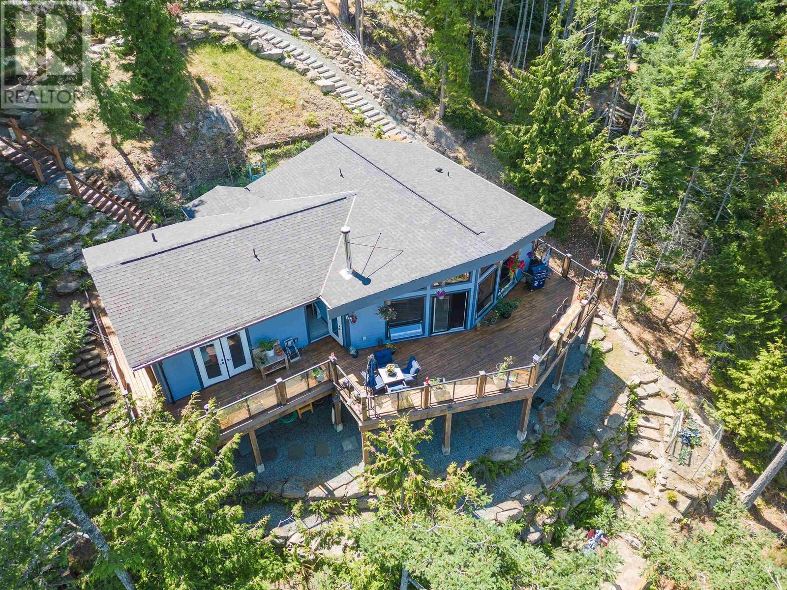 For sale 659 WILKS ROAD, Mayne Island, British Columbia V0N2J1