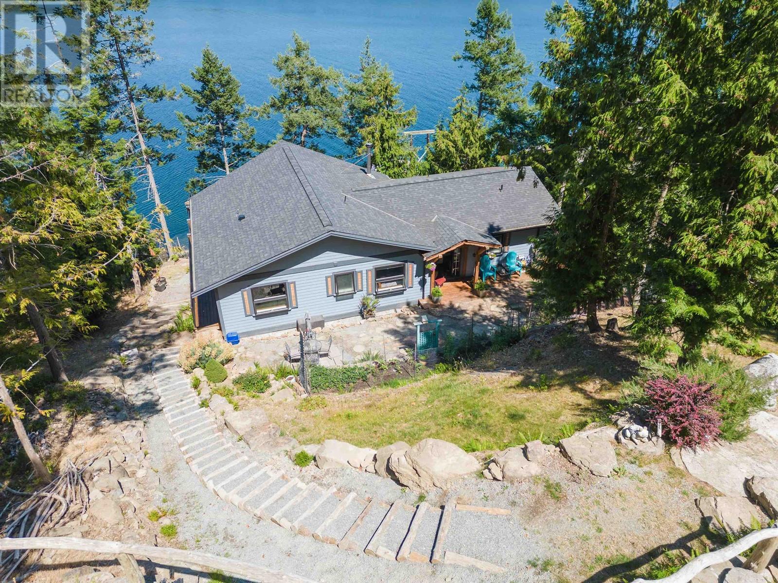 For sale 659 WILKS ROAD, Mayne Island, British Columbia V0N2J1