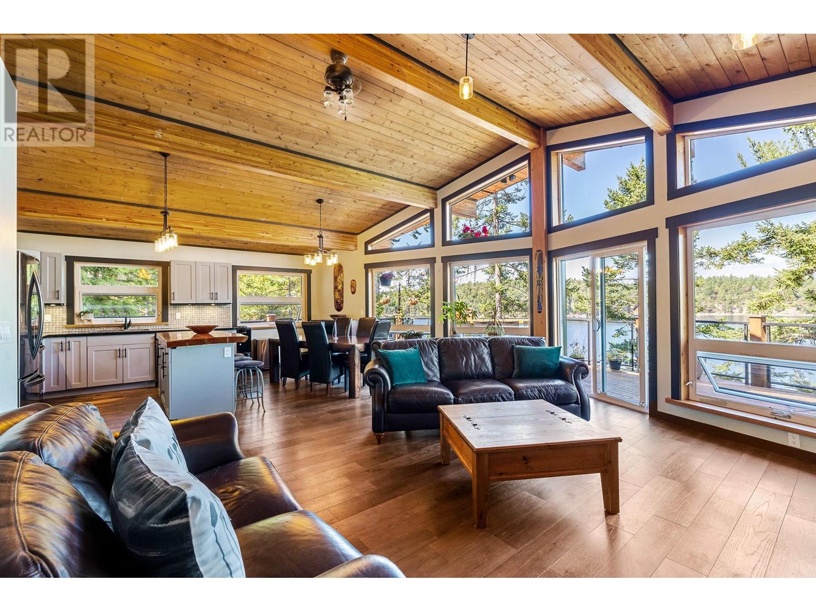 For sale 659 WILKS ROAD, Mayne Island, British Columbia V0N2J1