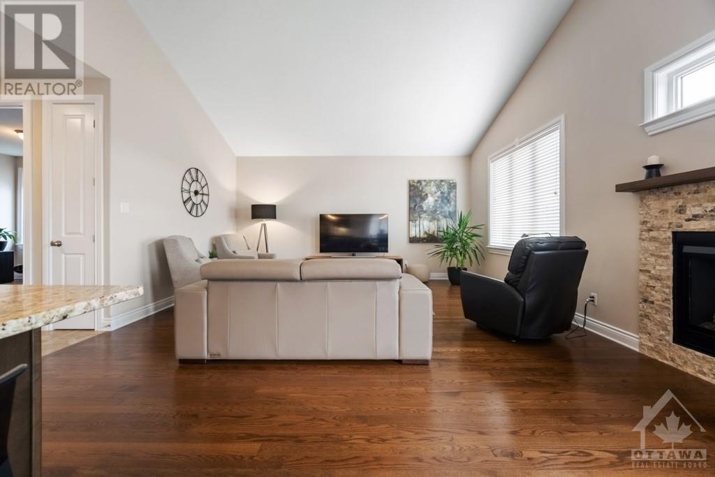 For sale 515 RUBY STREET, Rockland, Ontario K4K0H6 1360415 REALTOR.ca