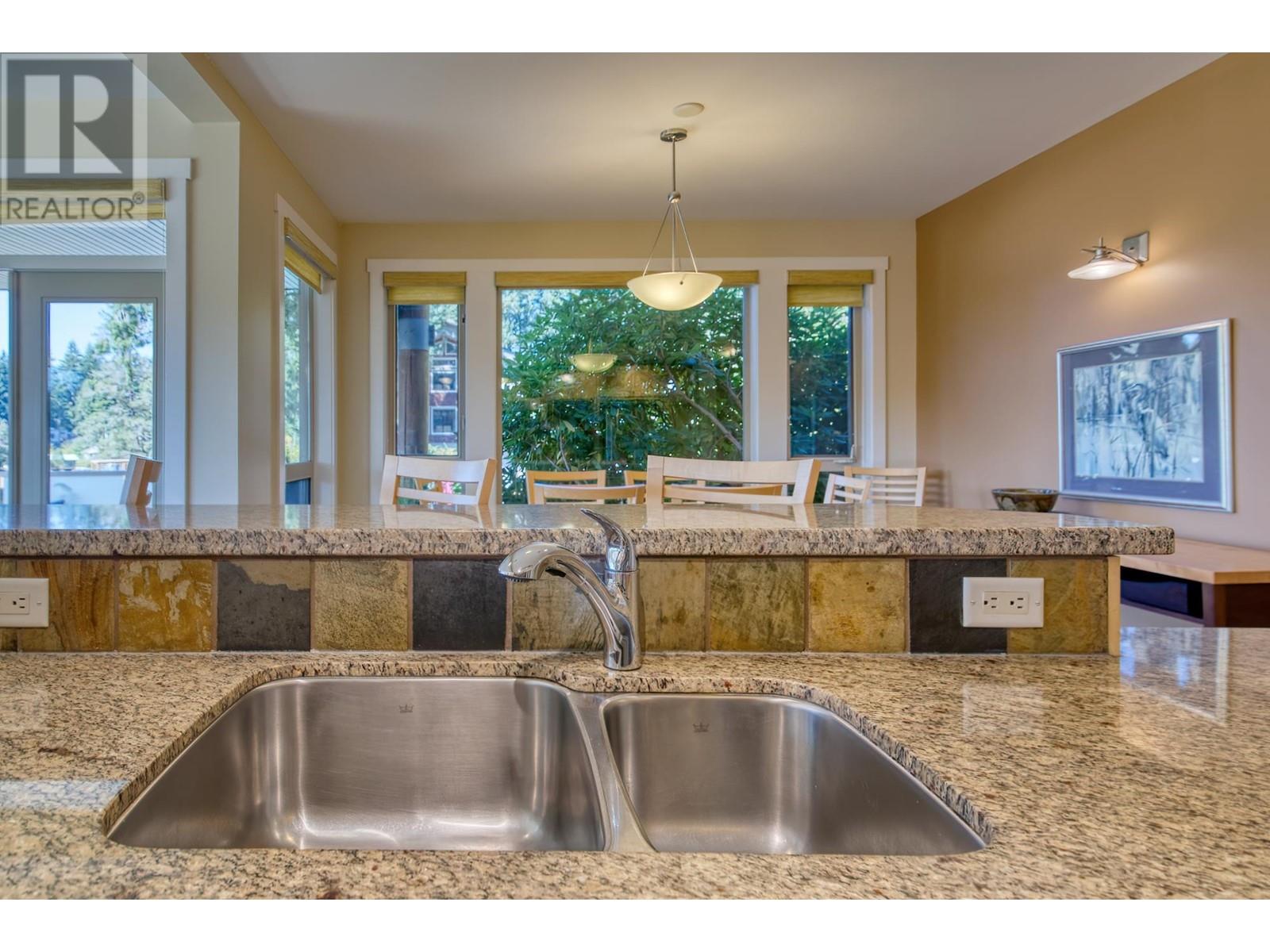 For sale 3C 12849 LAGOON ROAD, Madeira Park, British Columbia V0N2H1