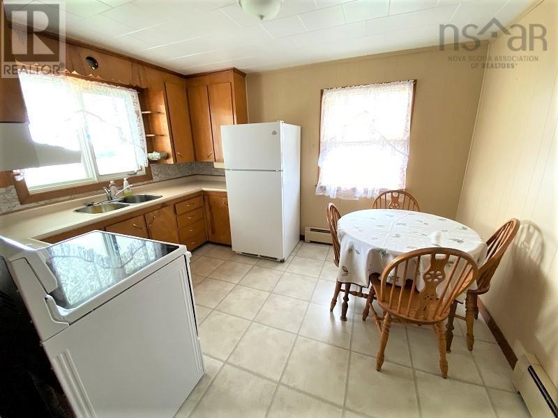 For sale 2437 Main Street, Clark's Harbour, Nova Scotia B0W1P0