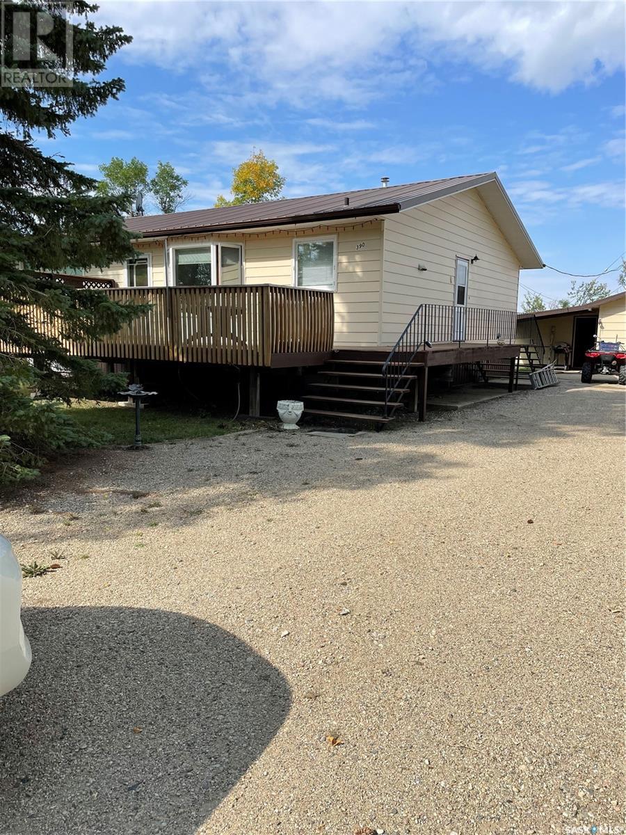 For sale 390 Qu'Appelle STREET, Tugaske, Saskatchewan S0H4B0