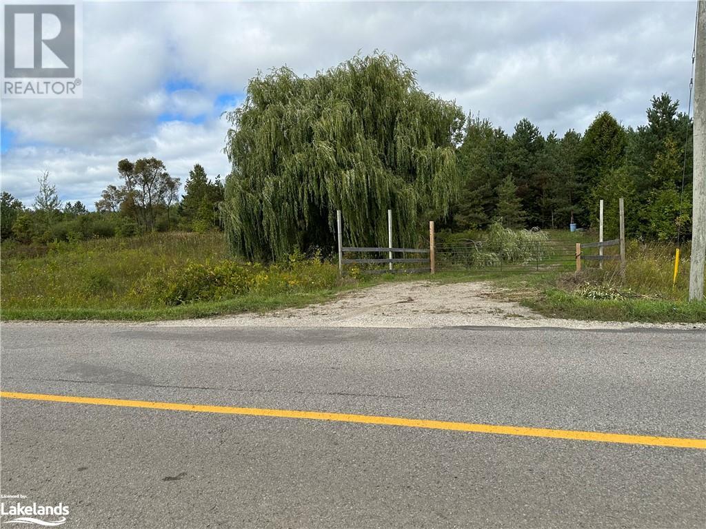 For sale 6696 33/34 NOTTAWASAGA Side Road, Nottawa, Ontario L0M1S0
