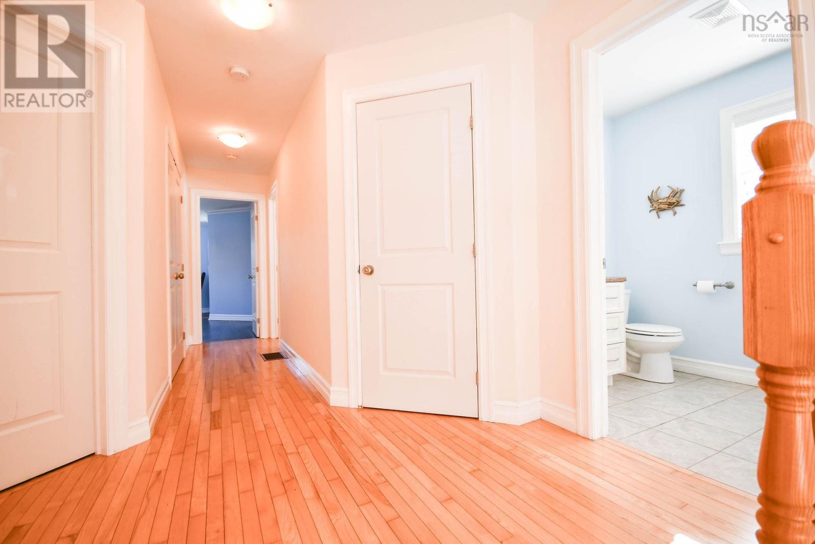 For sale 79 Aberdeen Drive, Fall River, Nova Scotia B2T0H1 202303371