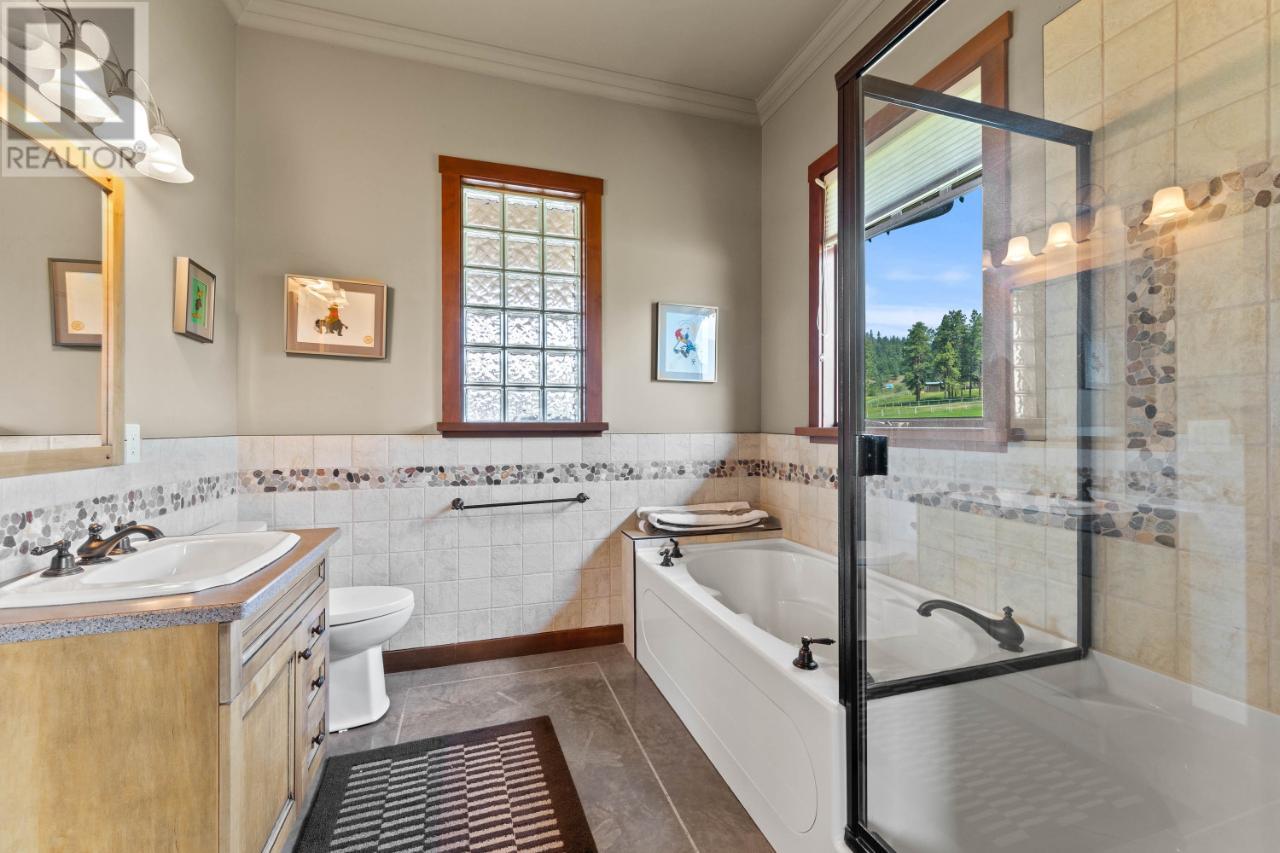 For sale 1060 HEFFLEY LOUIS CR RD, Heffley, British Columbia V0E1Z1