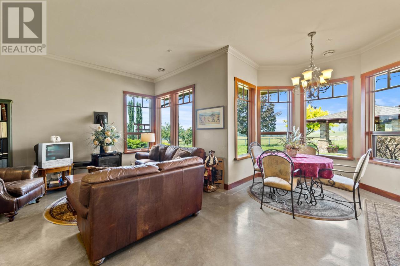 For sale 1060 HEFFLEY LOUIS CR RD, Heffley, British Columbia V0E1Z1