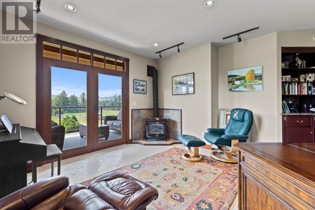 For sale 1060 HEFFLEY LOUIS CR RD, Heffley, British Columbia V0E1Z1