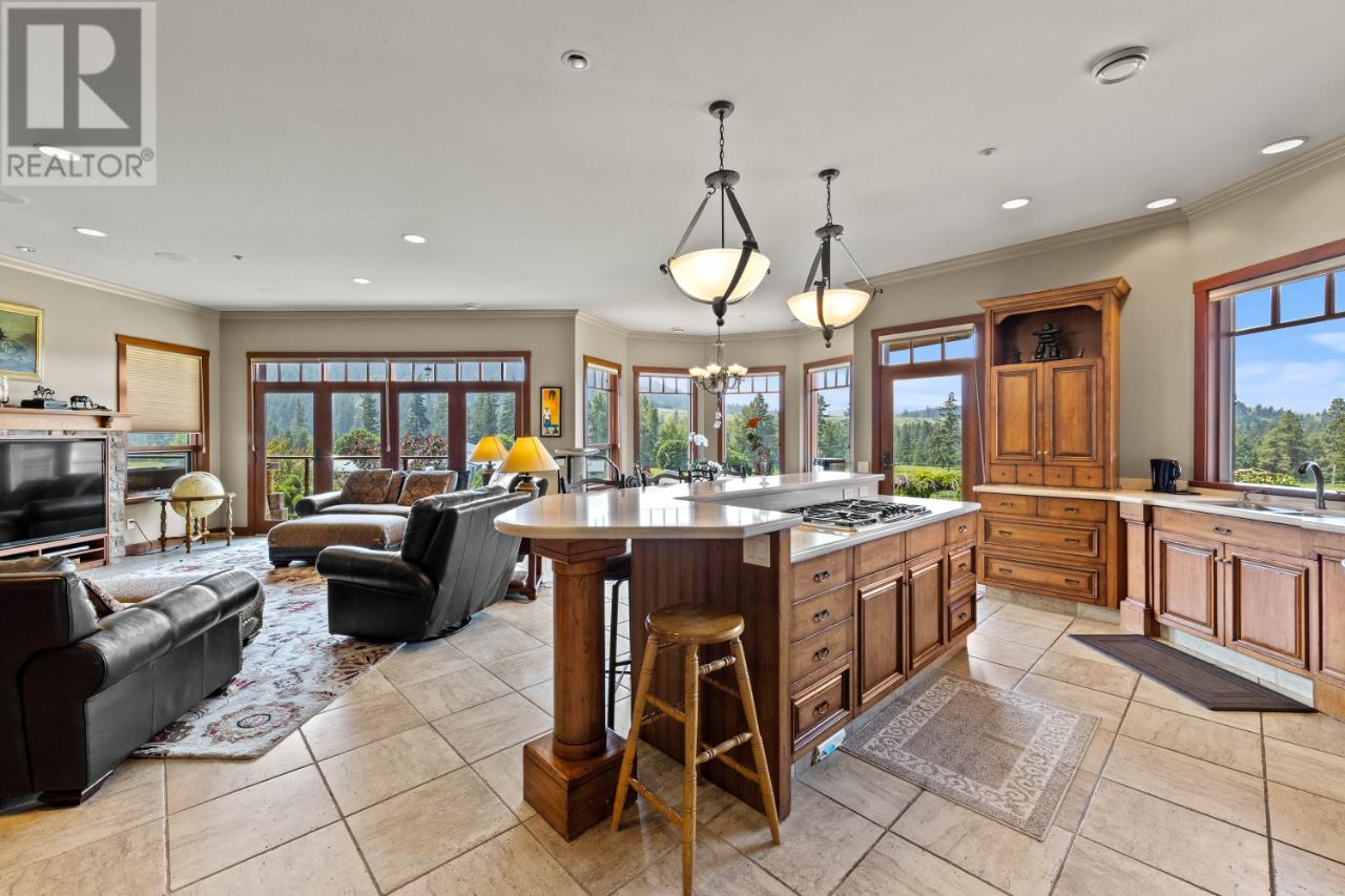 For sale 1060 HEFFLEY LOUIS CR RD, Heffley, British Columbia V0E1Z1