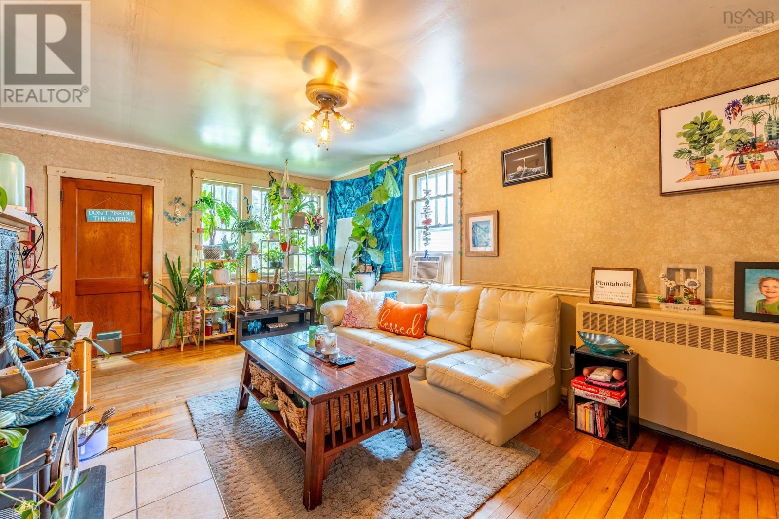 For sale 5 Ryerson Court, Yarmouth, Nova Scotia B5A2Z8 202317244