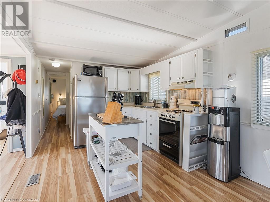 For sale 92 CLUBHOUSE Road Unit 69, Turkey Point, Ontario N0E1T0