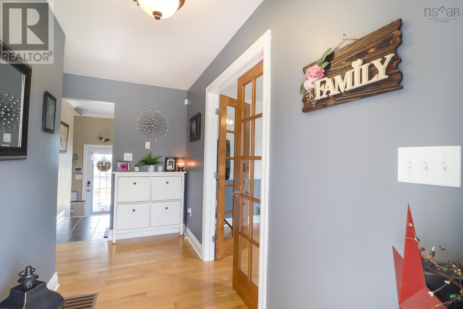 223 Lake Road Glace Bay Road, Cape Breton, Nova Scotia B2H1V6 REALTOR.ca