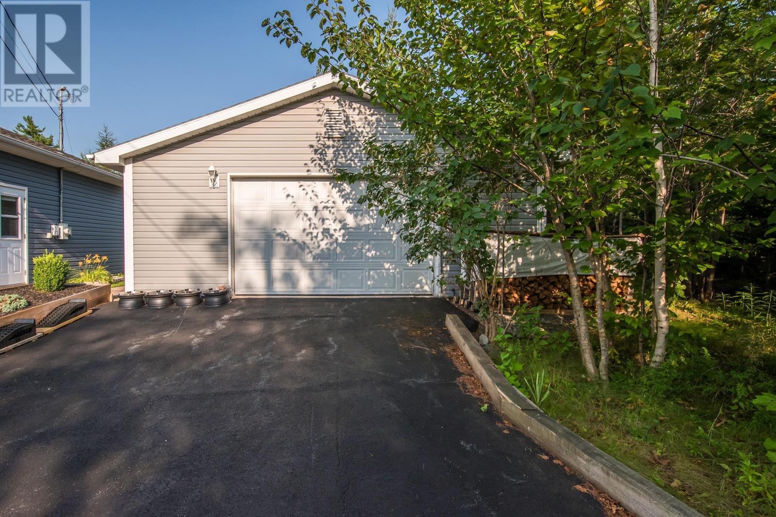 For sale 143 Beechcrest Drive, Waverley, Nova Scotia B2R1L5