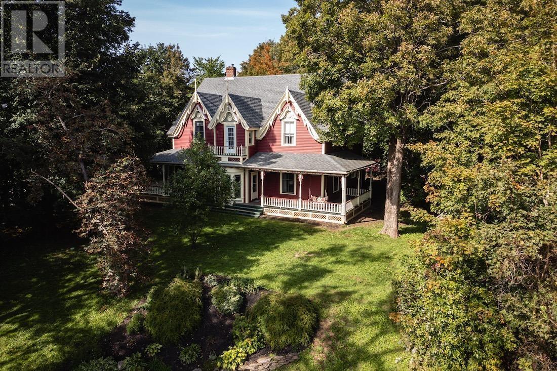 For sale 14 Chestnut Street, Antigonish, Nova Scotia B2G1N4