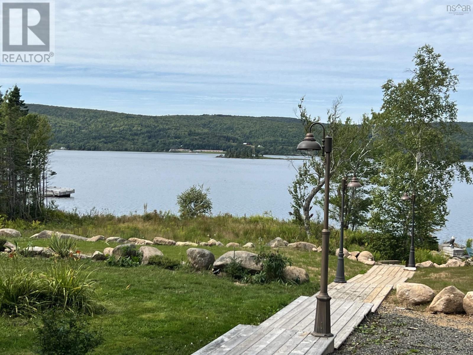 For sale 152 Mersey Road, Inlet Baddeck, Nova Scotia B0E1B0