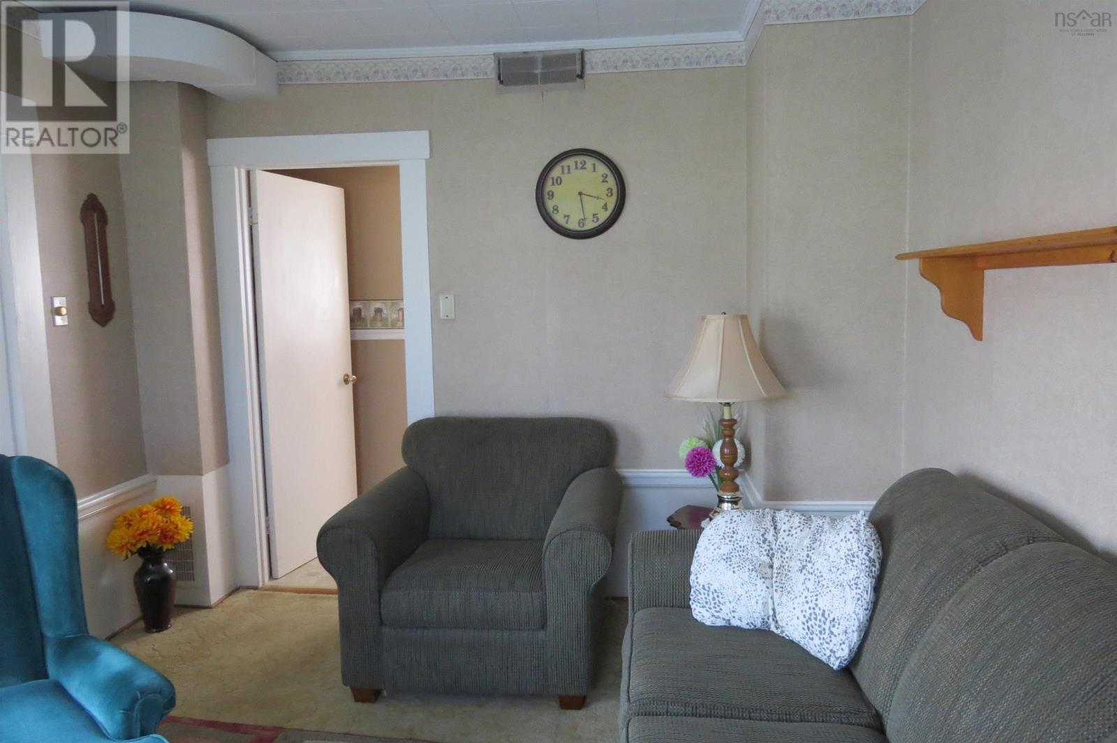 For sale 1652 Highway 331, Pleasantville, Nova Scotia B0R1G0