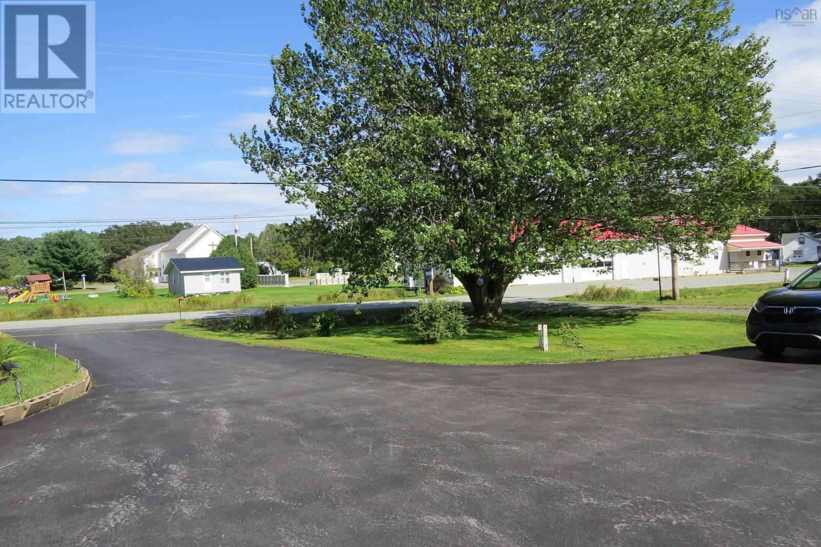 For sale 1652 Highway 331, Pleasantville, Nova Scotia B0R1G0