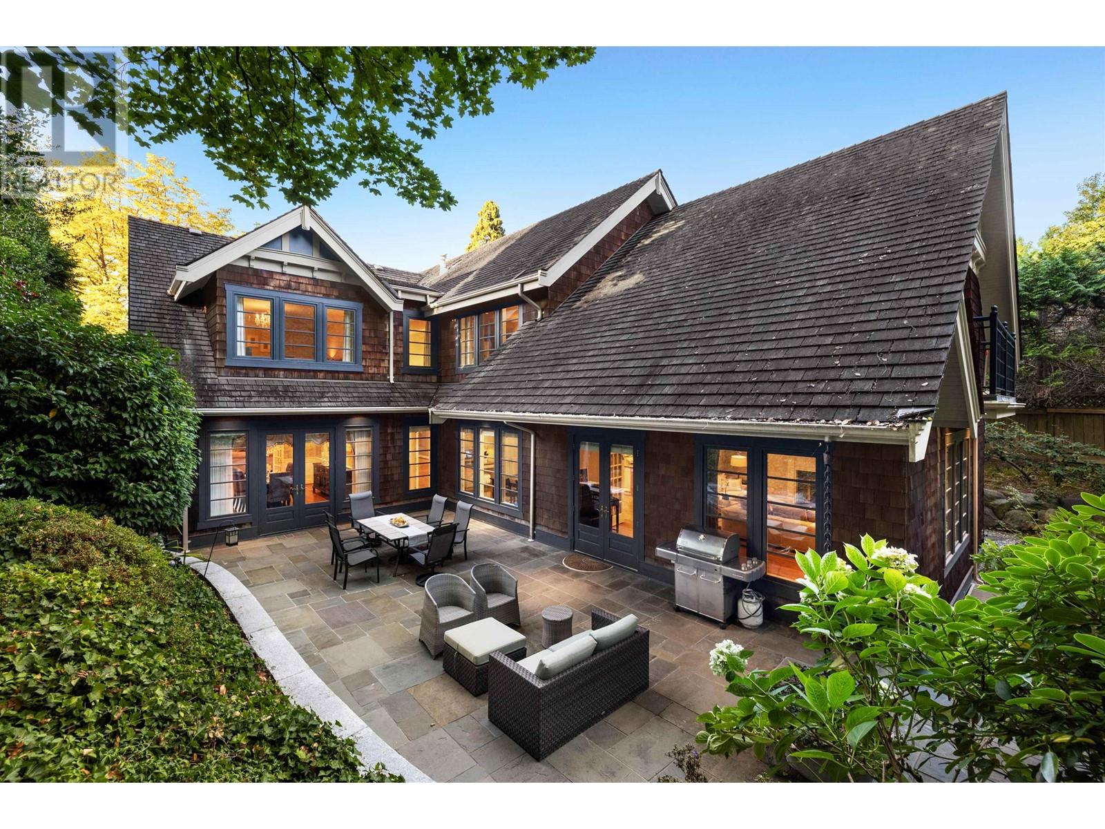 For sale 1638 MARPOLE AVENUE, Vancouver, British Columbia V6J2S1