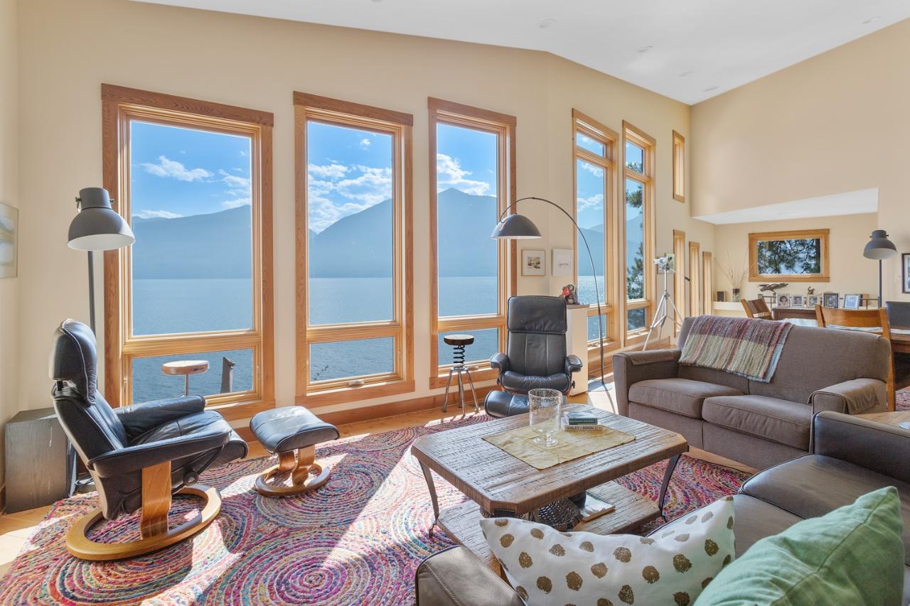 For sale 9419 HIGHWAY 3A, Kuskanook, British Columbia V0B2C0 2473359 REALTOR.ca