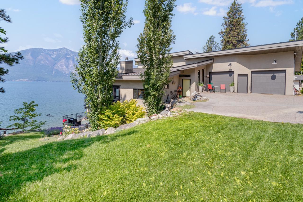 For sale 9419 HIGHWAY 3A, Kuskanook, British Columbia V0B2C0 2473359 REALTOR.ca