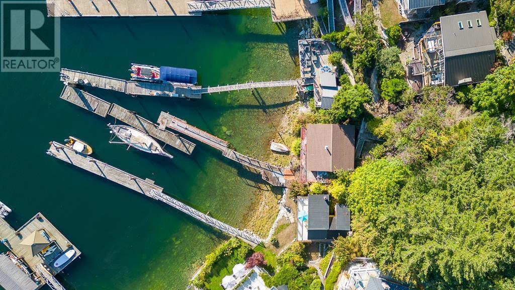 For sale 4858 SINCLAIR BAY ROAD, Garden Bay, British Columbia V0N1S0