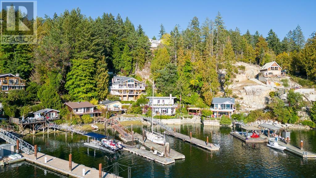 For sale 4858 SINCLAIR BAY ROAD, Garden Bay, British Columbia V0N1S0 R2817922 REALTOR.ca