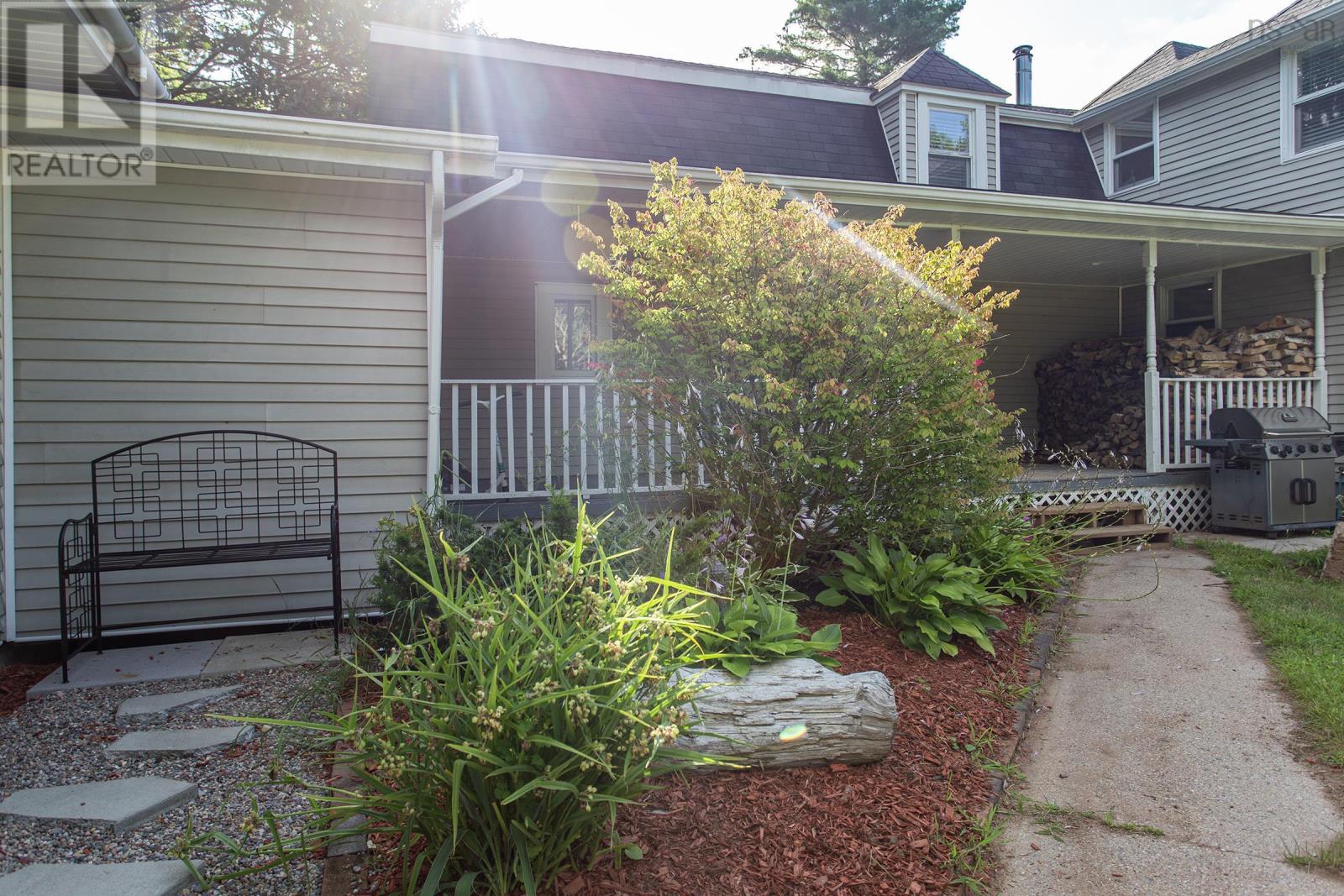 For sale 7 Tasha Drive, Wilmot, Nova Scotia B0P1W0 202316473