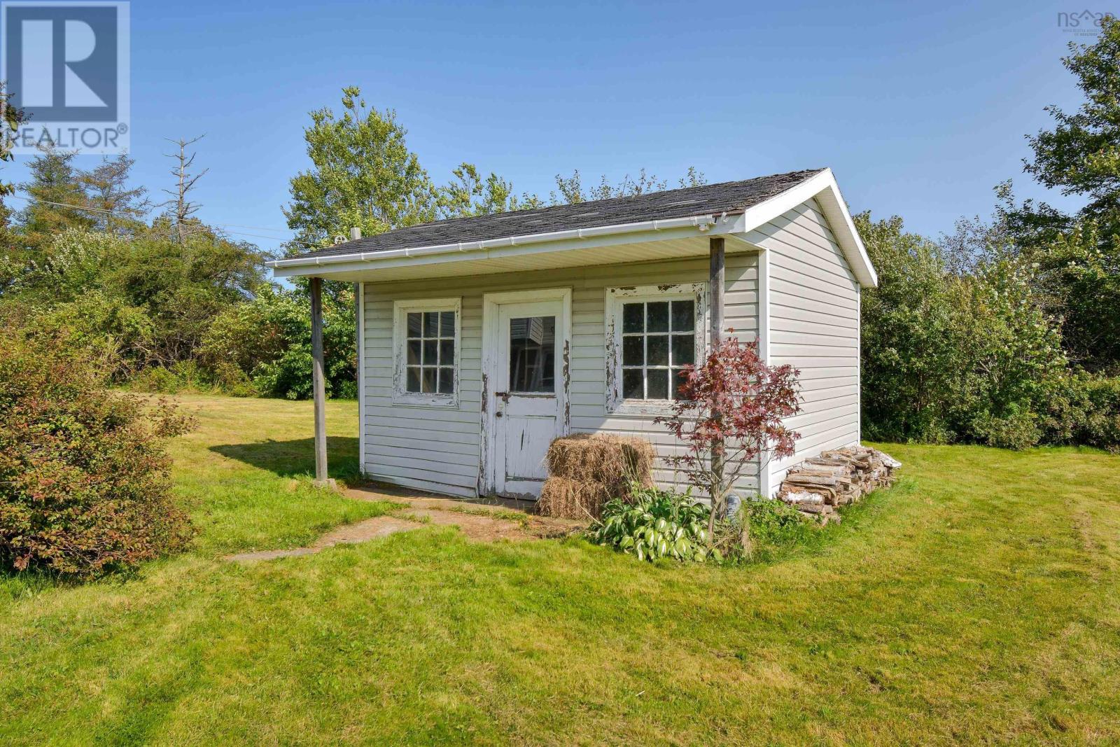 For sale 30 Chant Street, Reserve Mines, Nova Scotia B1E1B2