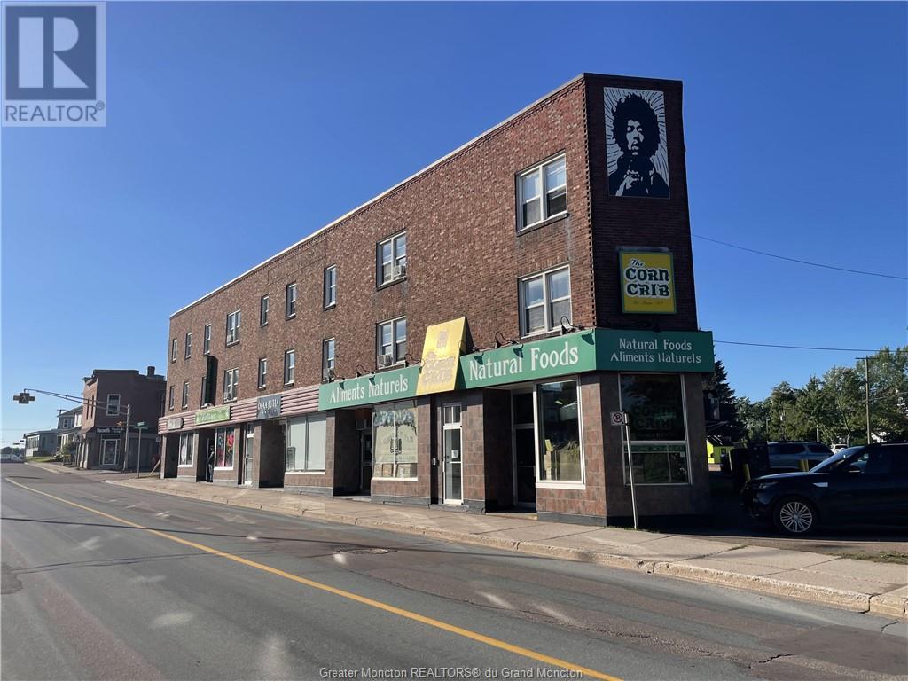 For sale 337339341343345 Mountain RD, Moncton, New Brunswick