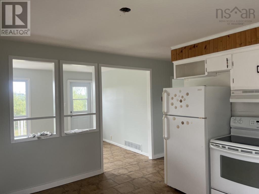 For sale 92 Landry Lane, Sampsonville, Nova Scotia B0E3B0 202318178