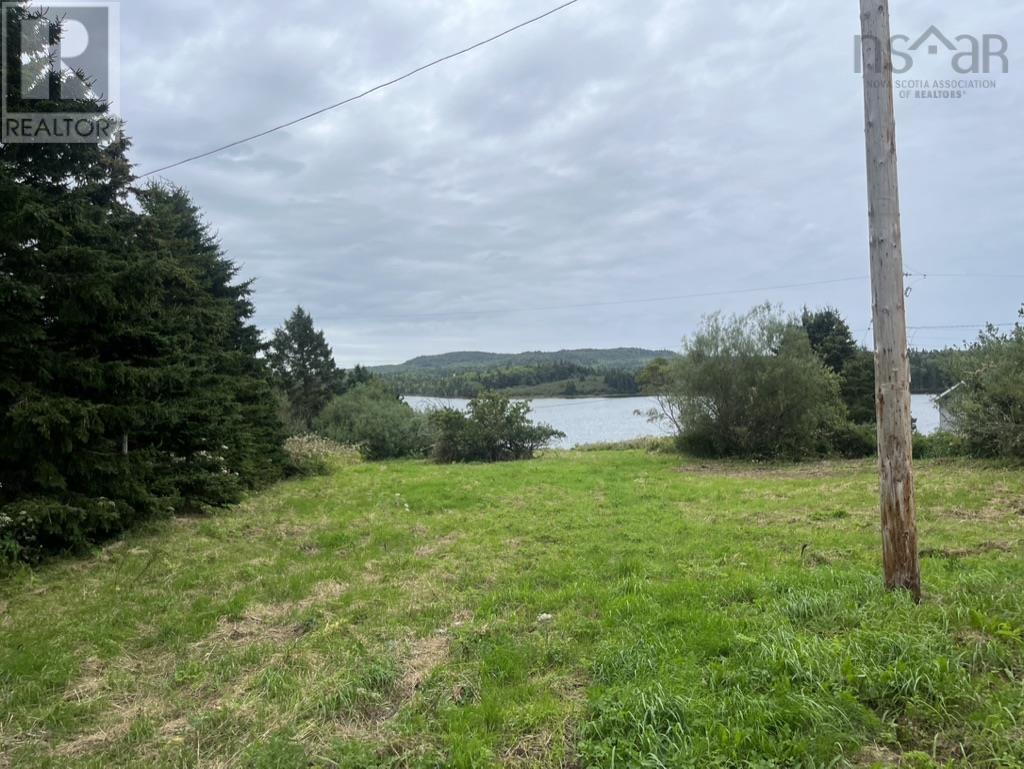 For sale 92 Landry Lane, Sampsonville, Nova Scotia B0E3B0 202318178