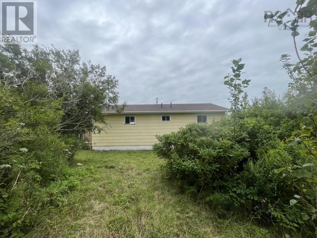 For sale 92 Landry Lane, Sampsonville, Nova Scotia B0E3B0 202318178