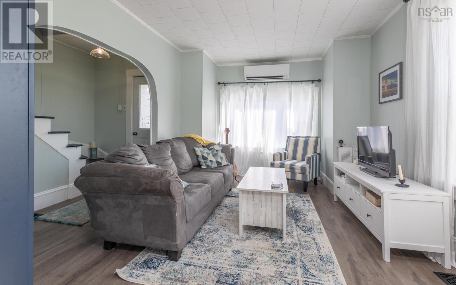 For sale 3071 1 Highway, Port Maitland, Nova Scotia B5A5T4 202320167