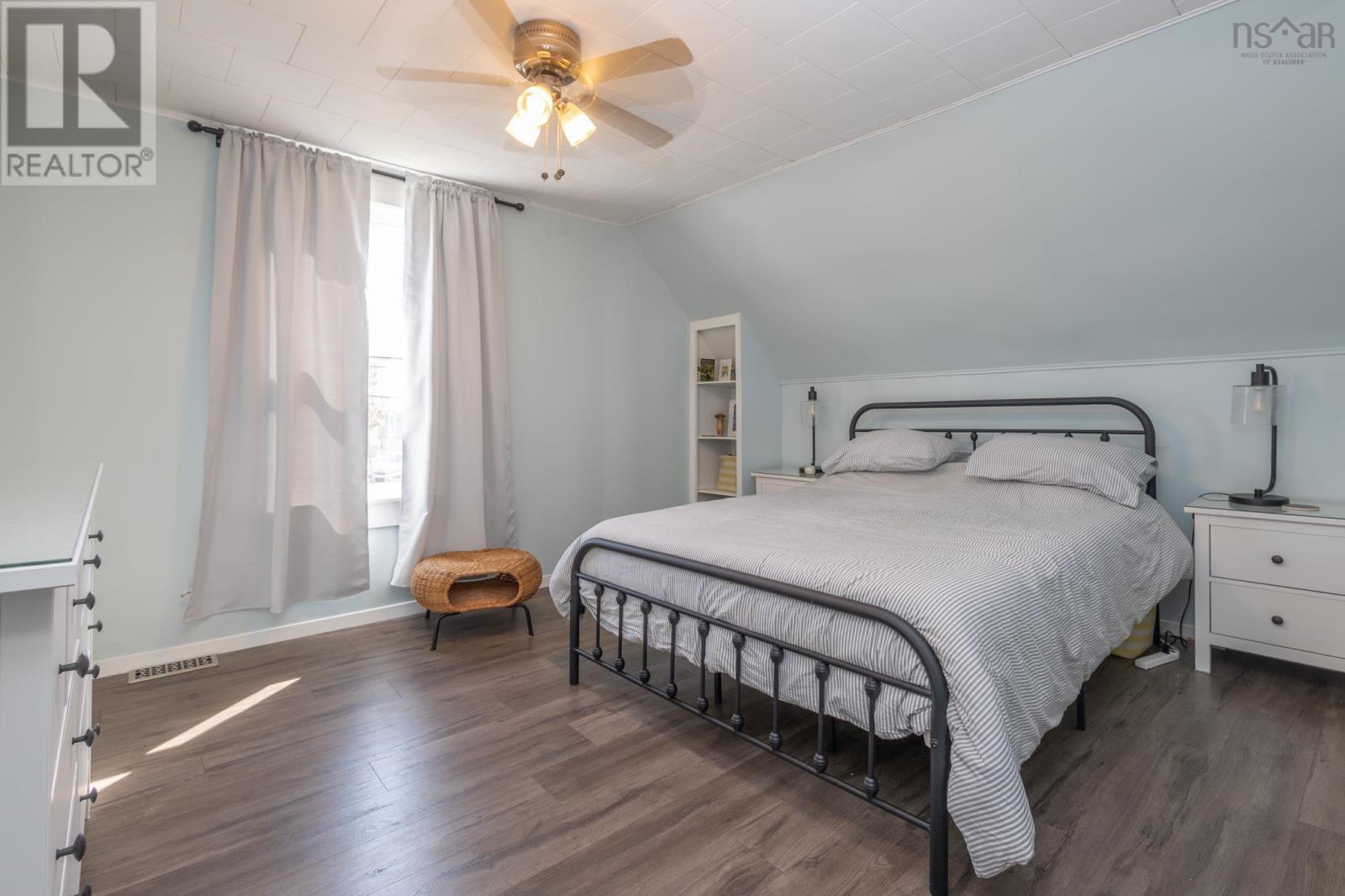 For sale 3071 1 Highway, Port Maitland, Nova Scotia B5A5T4 202320167