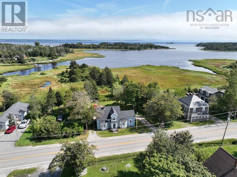 For sale 3063 Highway 3, Barrington Passage, Nova Scotia B0W1G0