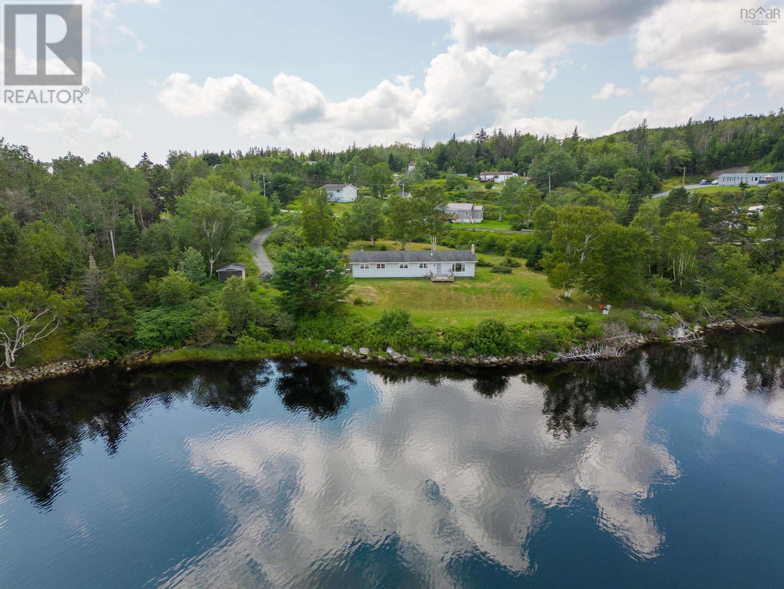 For sale 22044 Highway 7, Sheet Harbour, Nova Scotia B0J3B0