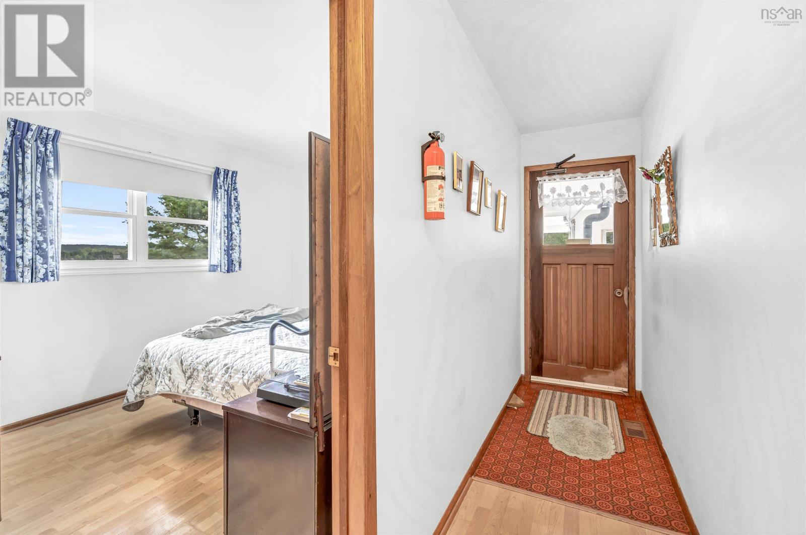 For sale 22044 Highway 7, Sheet Harbour, Nova Scotia B0J3B0