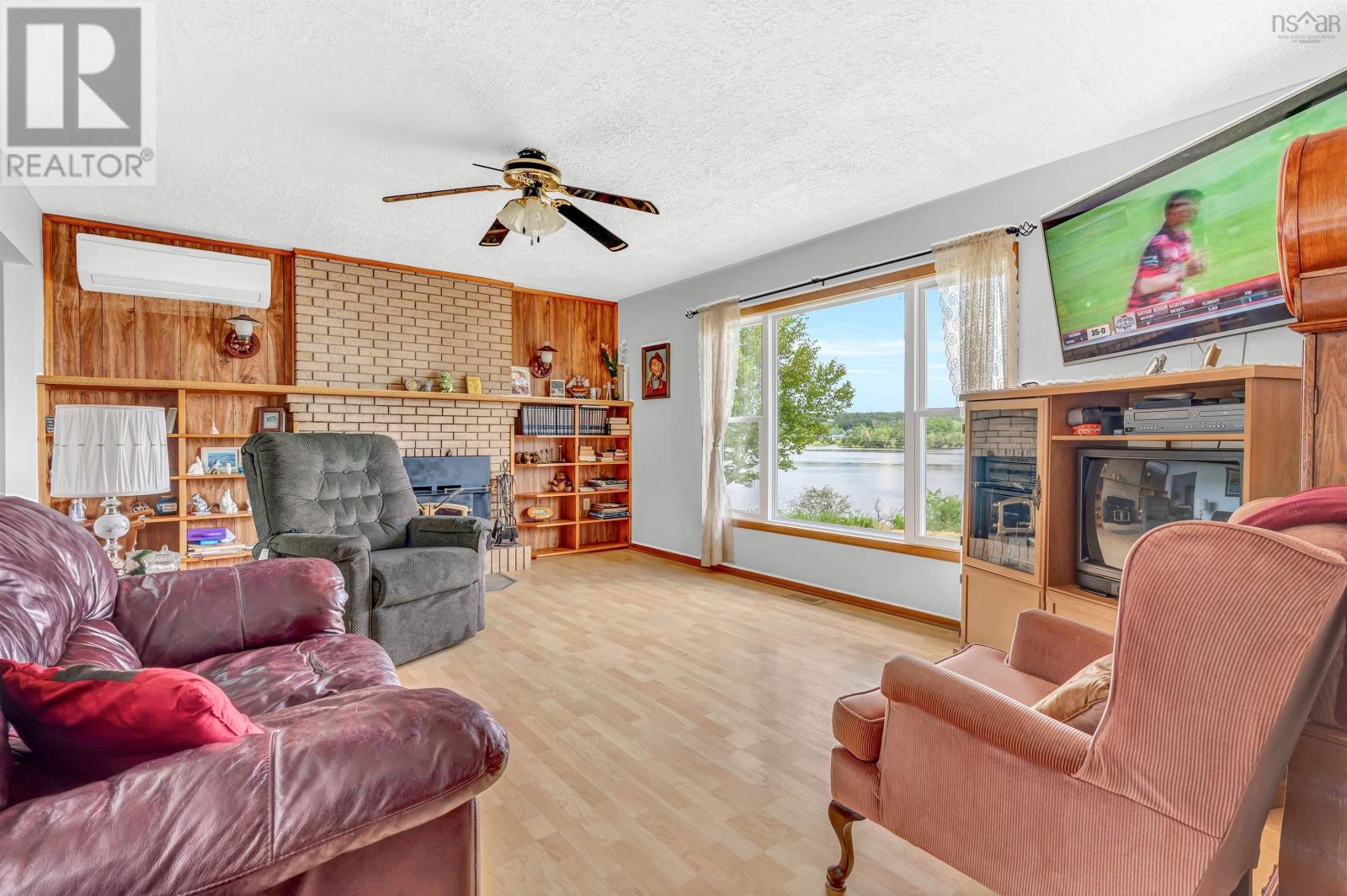 For sale 22044 Highway 7, Sheet Harbour, Nova Scotia B0J3B0 202316514 REALTOR.ca