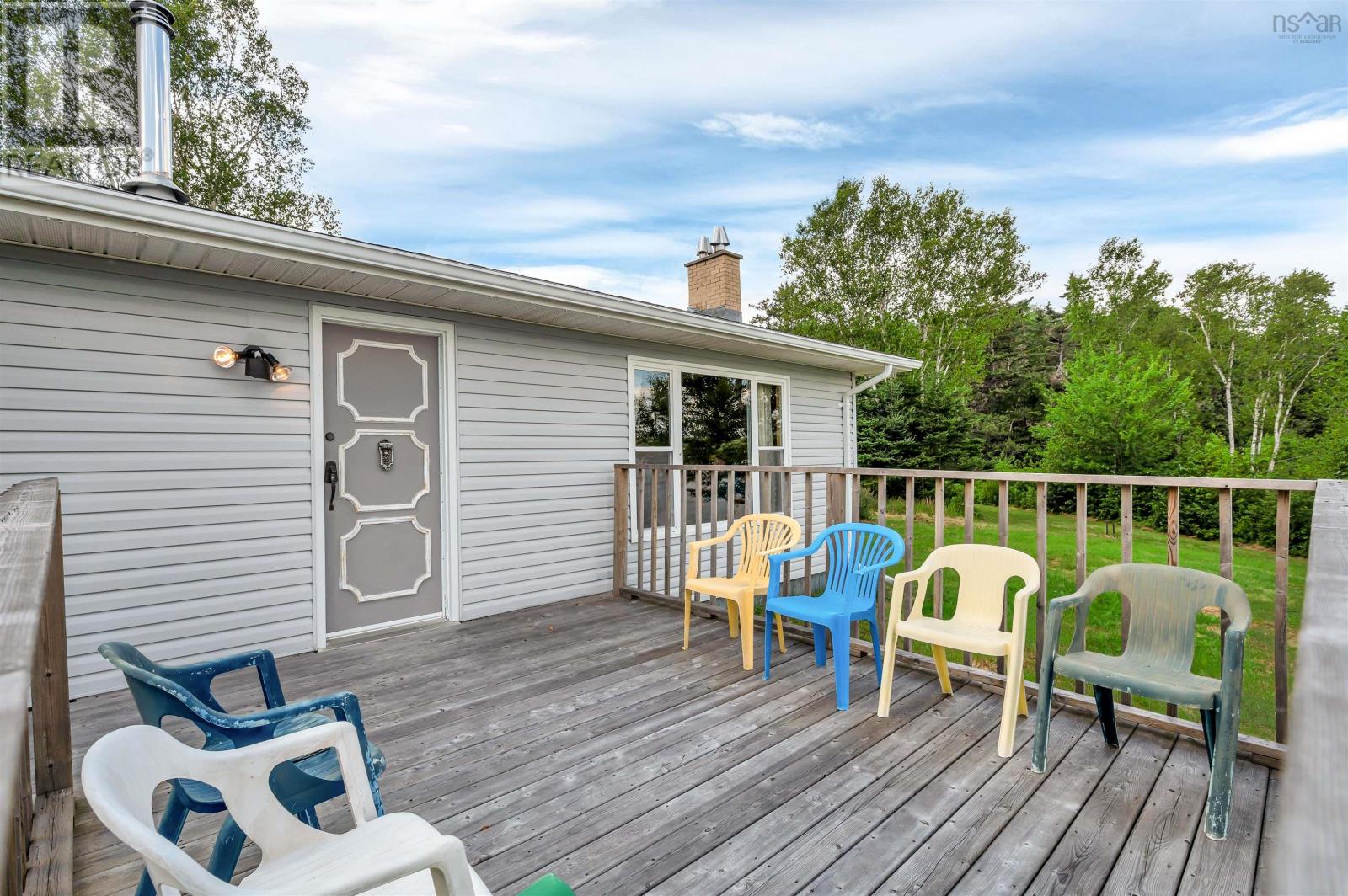 For sale 22044 Highway 7, Sheet Harbour, Nova Scotia B0J3B0