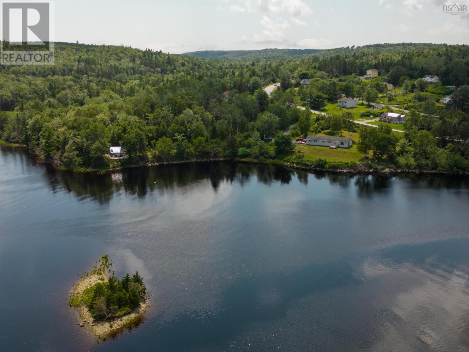 For sale 22044 Highway 7, Sheet Harbour, Nova Scotia B0J3B0
