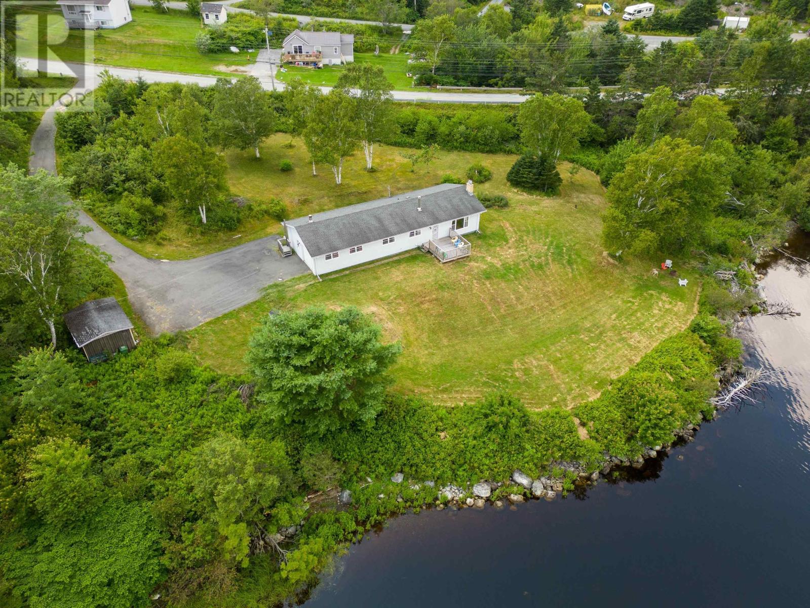For sale 22044 Highway 7, Sheet Harbour, Nova Scotia B0J3B0