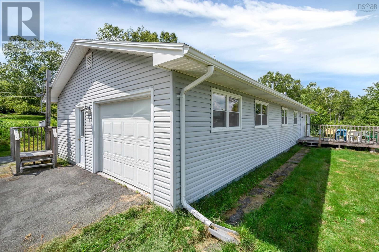 For sale 22044 Highway 7, Sheet Harbour, Nova Scotia B0J3B0