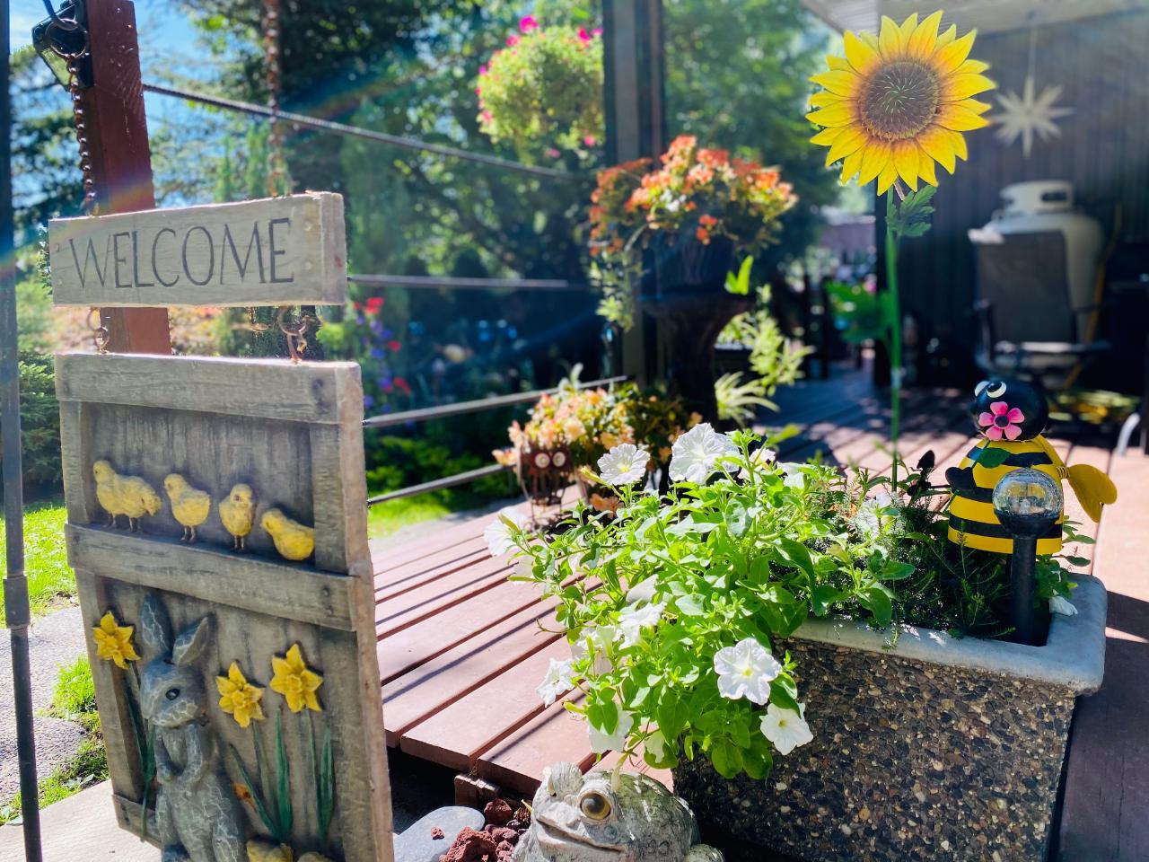 For sale 2505 BARLEY ROAD, Rossland, British Columbia V0G1Y0 2473389 REALTOR.ca