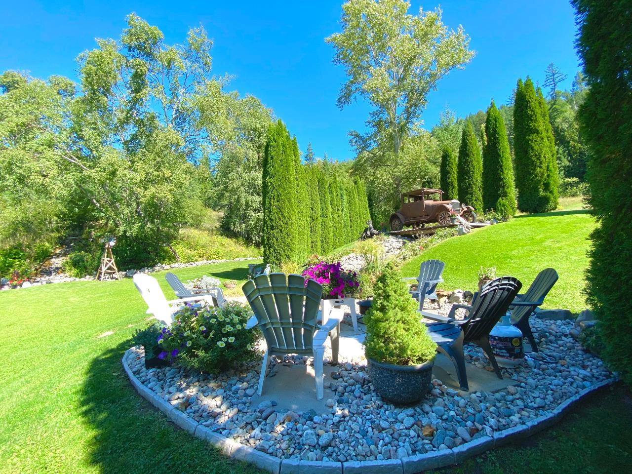 For sale 2505 BARLEY ROAD, Rossland, British Columbia V0G1Y0 2473389 REALTOR.ca